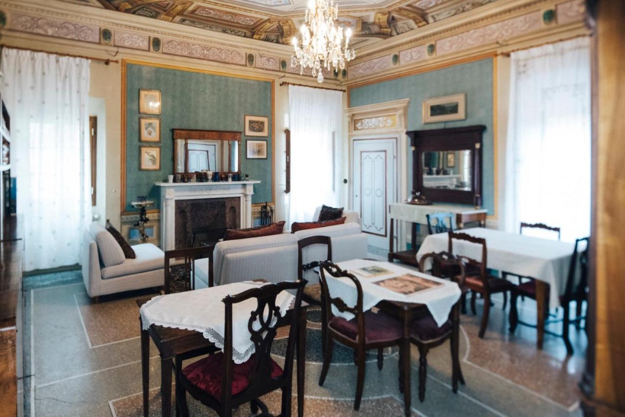 Villa Moris bed&breakfast Tavarnelle Val di Pesa Eksteriør billede