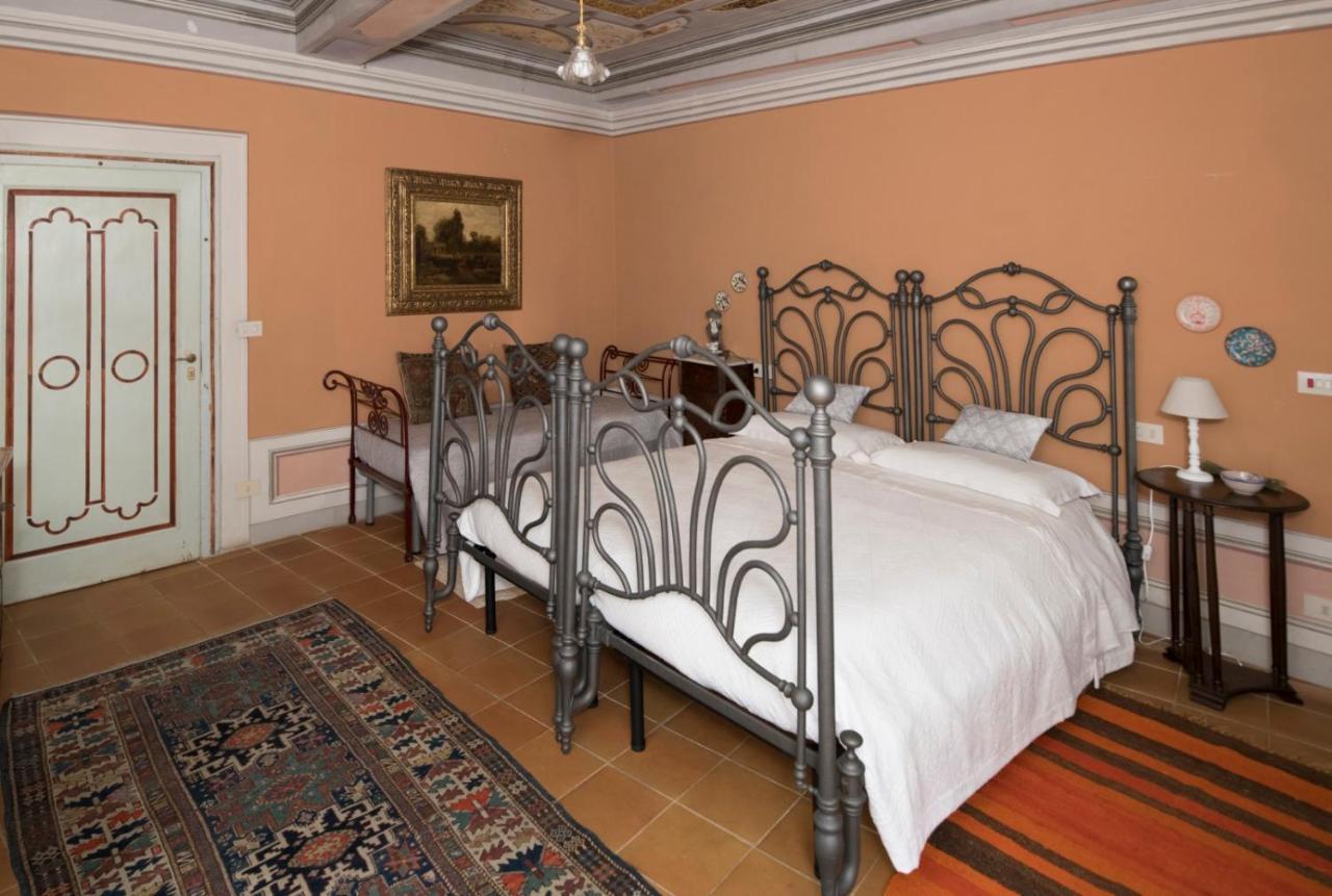 Villa Moris bed&breakfast Tavarnelle Val di Pesa Eksteriør billede